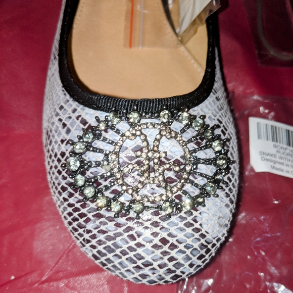 Fibi & Clo - Picture 3 of 10